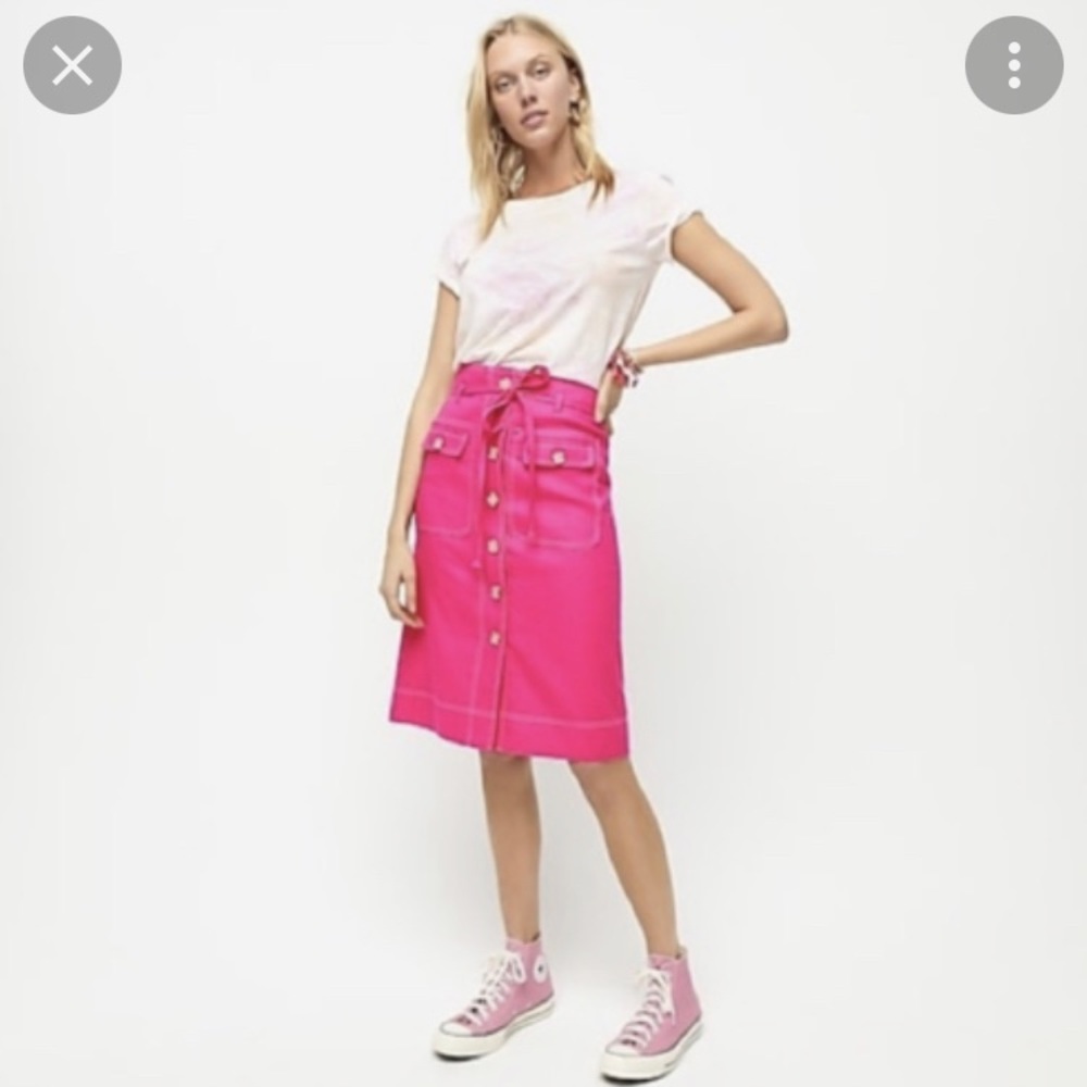 J Crew. NWT. Linen pink skirt. Size 8